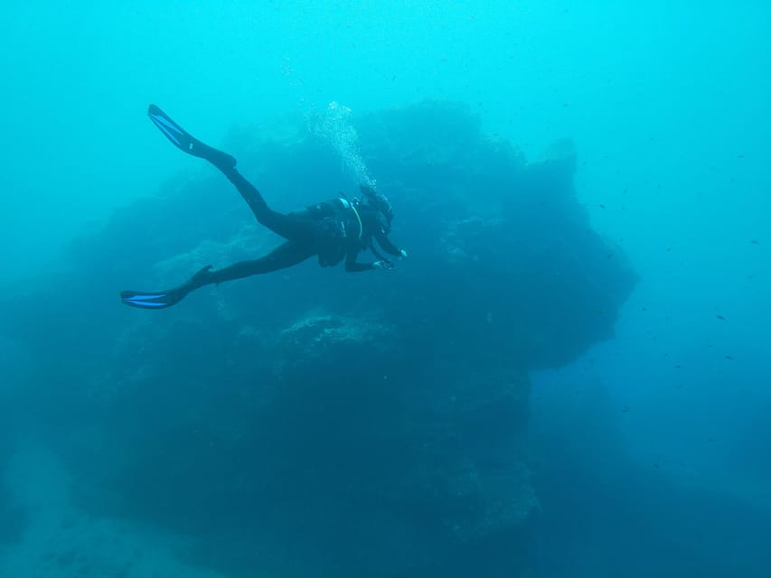 Scuba Diving in the Volcanic Caldera/shorelines of Santorini - A short speedboat ride to the volcanic shore