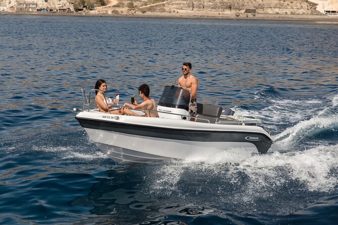 Self-Drive License-Free Boat Rental in Santorini from Vlichada - Fuel Is the Main Price Detail