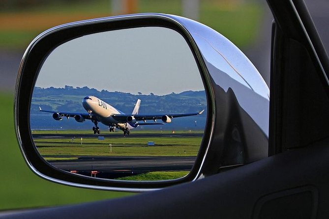 Shared Arrival Transfer: Santorini Airport to Hotel or Cruise Port - Reconfirming your pickup without confusion