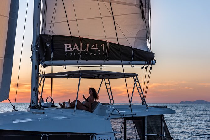 Shared Catamaran Half Day Cruise in Santorini - Nea Kameni and Palea Kameni hot springs