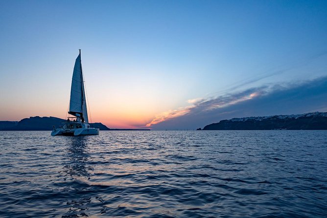 Sunset Cruise with BBQ and Drinks - The crew makes the biggest difference
