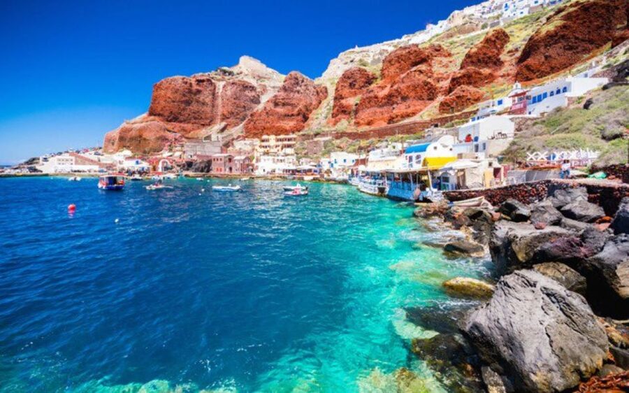 Thera: Santorini Highlights Private Guided Tour - Megalochori and Pyrgos: quieter village life