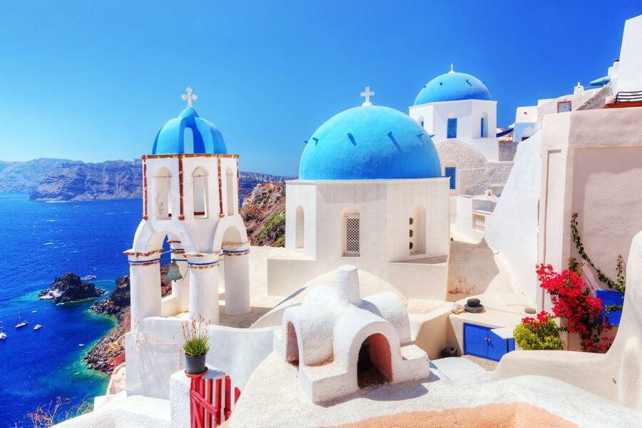 Thera: Santorini Highlights Private Guided Tour - Akrotiri or a Santorini wine farm