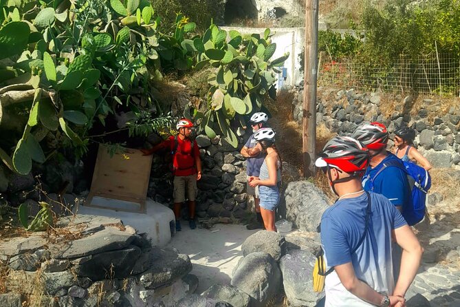 Thirassia 5-Hour eBike Tour with Lunch from Santorini - Lunch at Mitato, an old winery