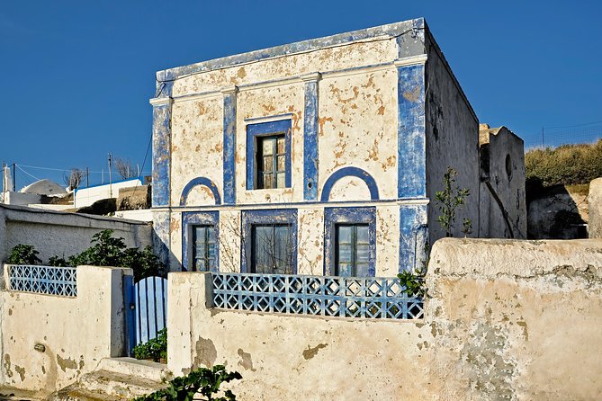 Thirassia Island: 6hr Private Tour with Lunch from Santorini - Climbing 180 steps to Manolas