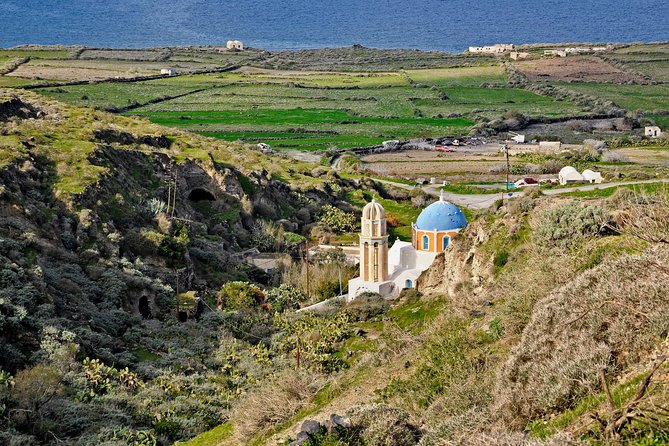 Thirassia Island: 6hr Private Tour with Lunch from Santorini - Returning through Riva and back to Santorini