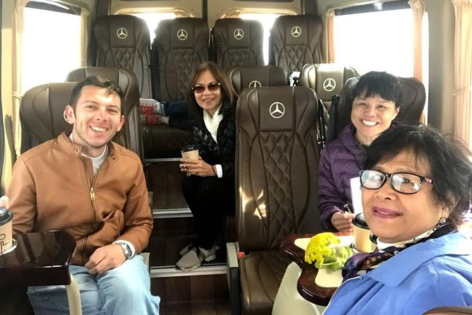 Top Santorini Attractions Private Custom Tour - Pickup details that matter