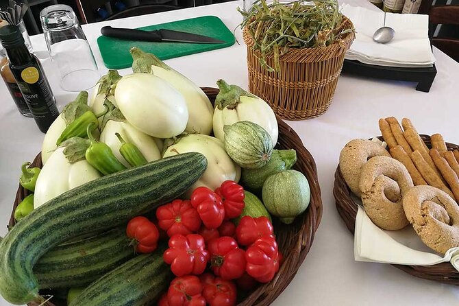 Traditional Kouzina Santorini Cooking Experience - Who will enjoy this experience most?