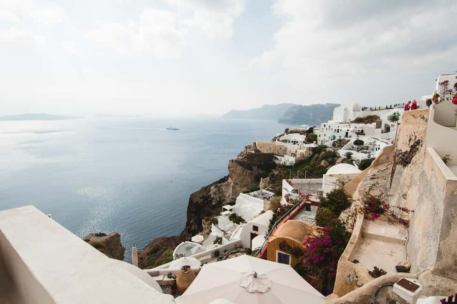 Unique 3-Hour Tour of Santorini for Cruise Ship Passengers - A fast route through Santorini’s famous villages